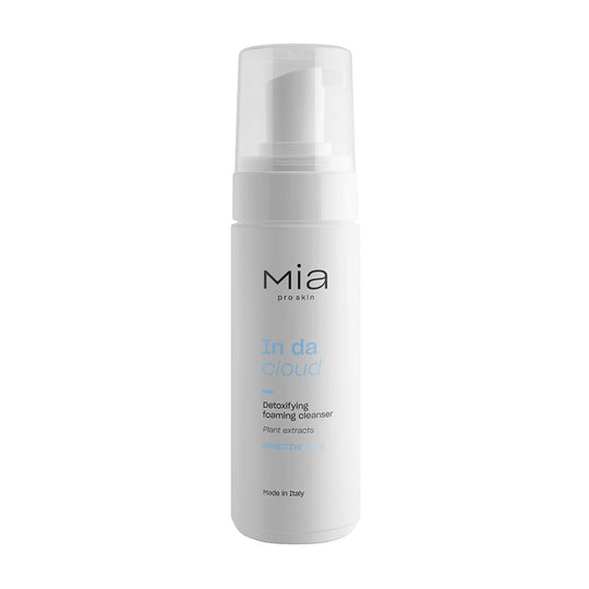 In Da Cloud Detoxifying Foaming Cleanser